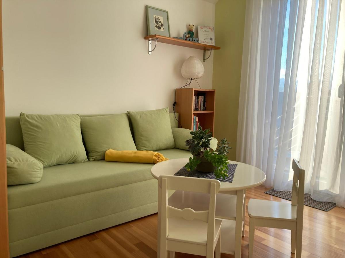 Apartamento Natasha'S Garden House Dol pri Ljubljani Exterior foto