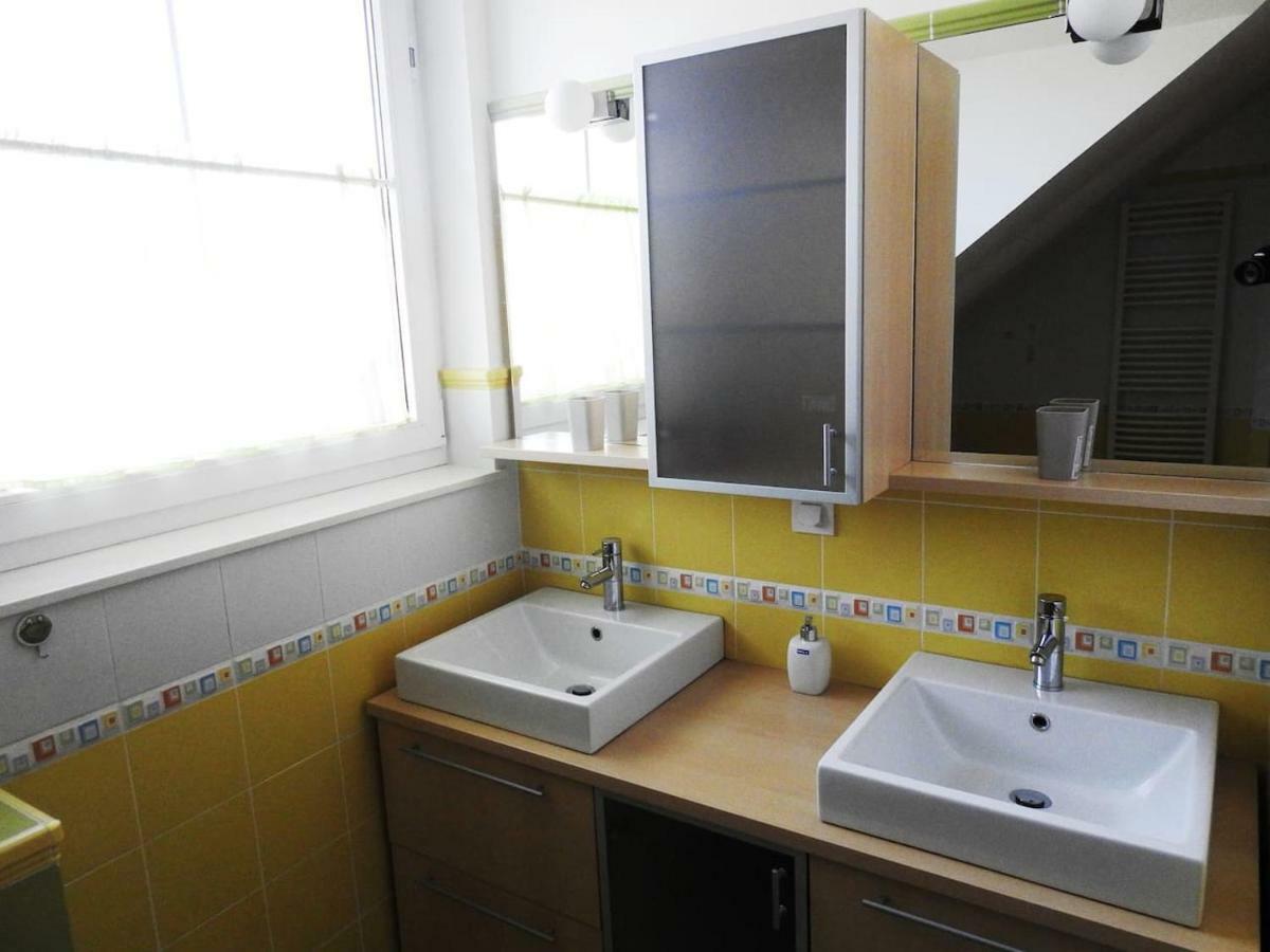 Apartamento Natasha'S Garden House Dol pri Ljubljani Exterior foto